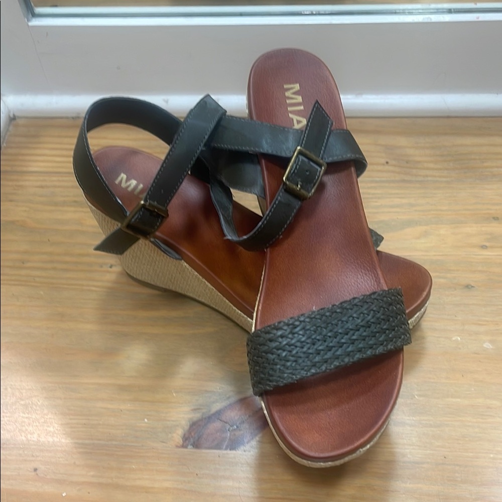 MIA Black and Brown Wedge Sandals